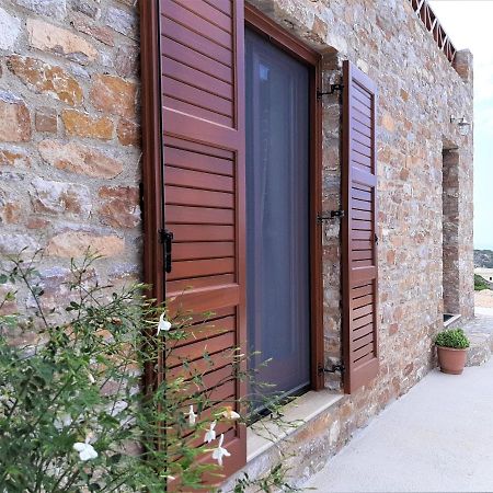 Villa Adeiata Adiata المظهر الخارجي الصورة